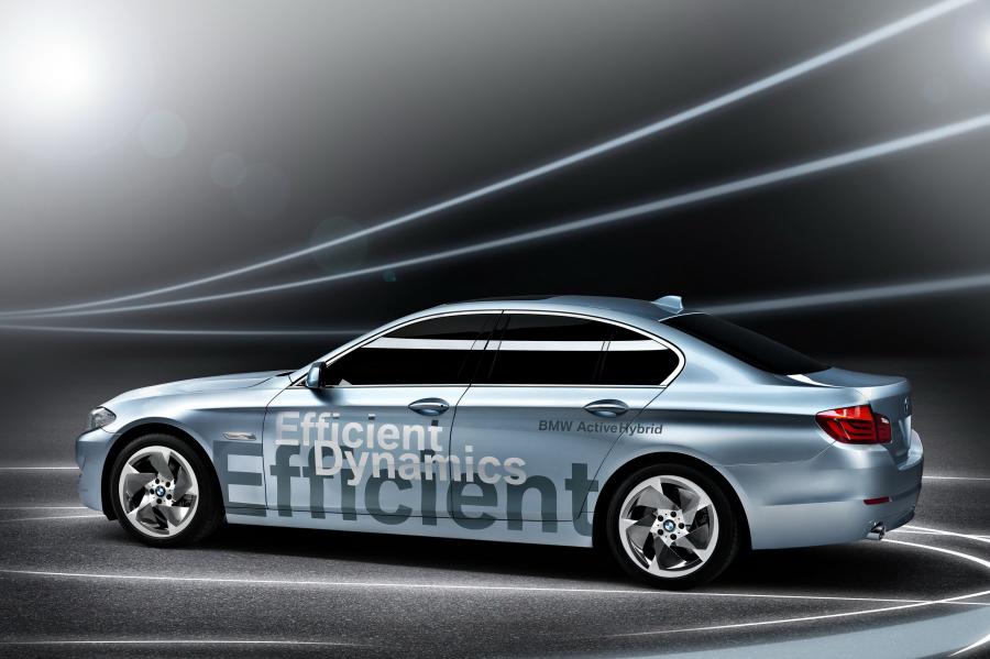 BMW 5-Series ActiveHybrid Concept 2010 года  (фото 5 из 12)